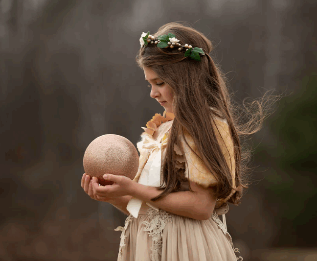 Megbittonproductions – Snow Globe Magic – Lori Lesh (Premium)